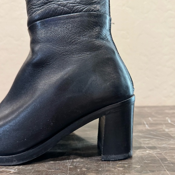 Sesto Meucci Black Leather Heeled Knee High Go-Go Boots - Picture 3 of 13